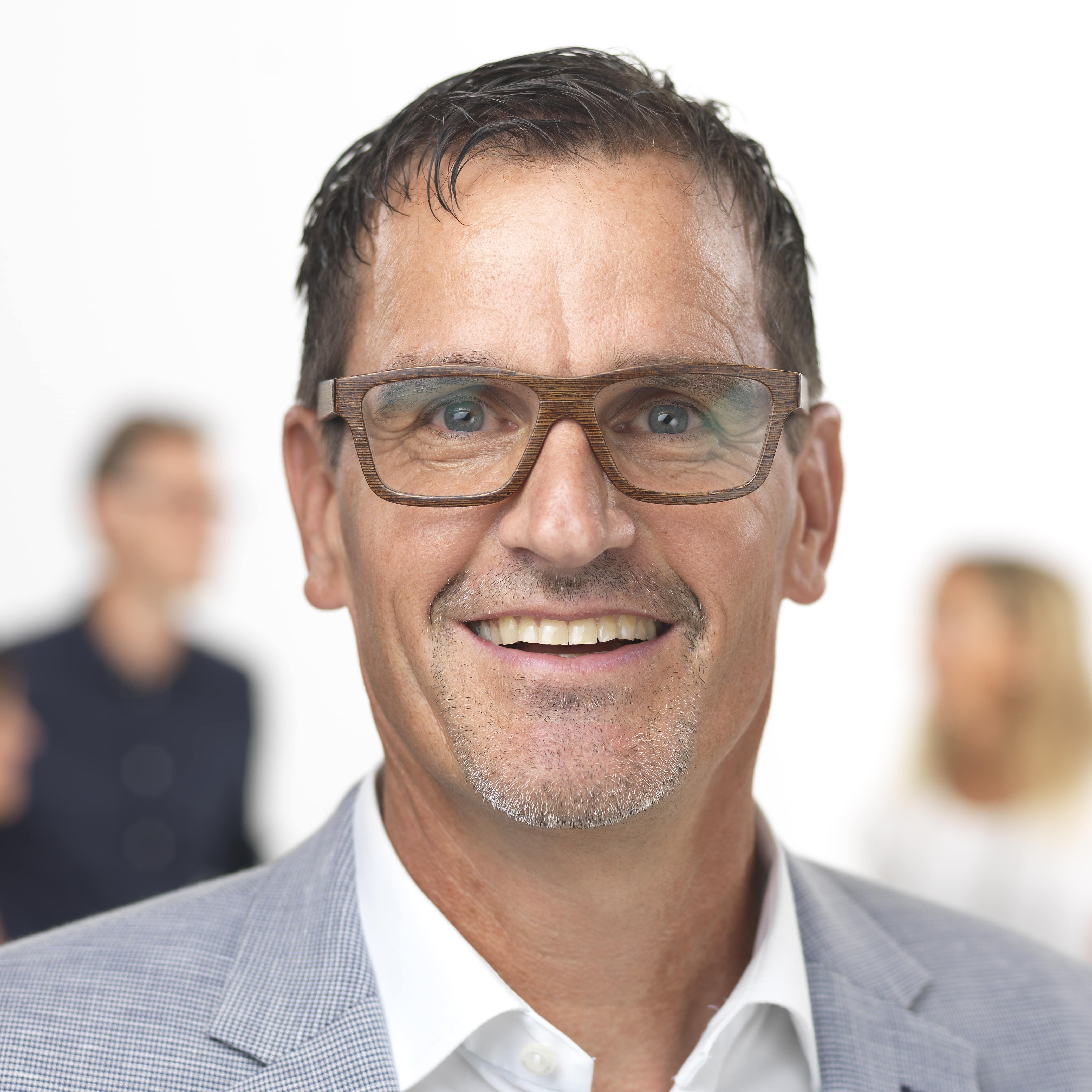 Portrait von Iwan Scherer, Geschäftsführer der Architektur & Baumanagement AG – Kunde von digiloz.ch